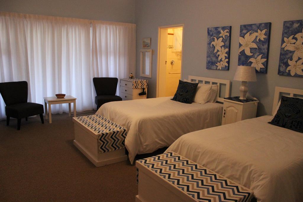 Smuts Ave. Guest Rooms Hermanus Eksteriør billede