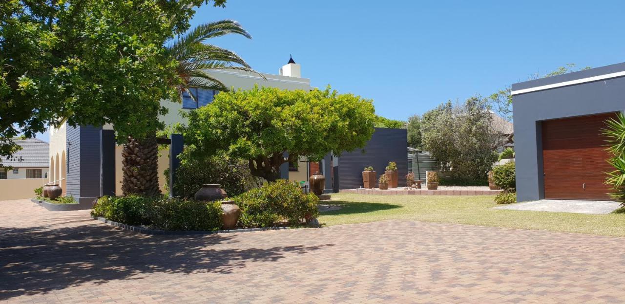 Smuts Ave. Guest Rooms Hermanus Eksteriør billede